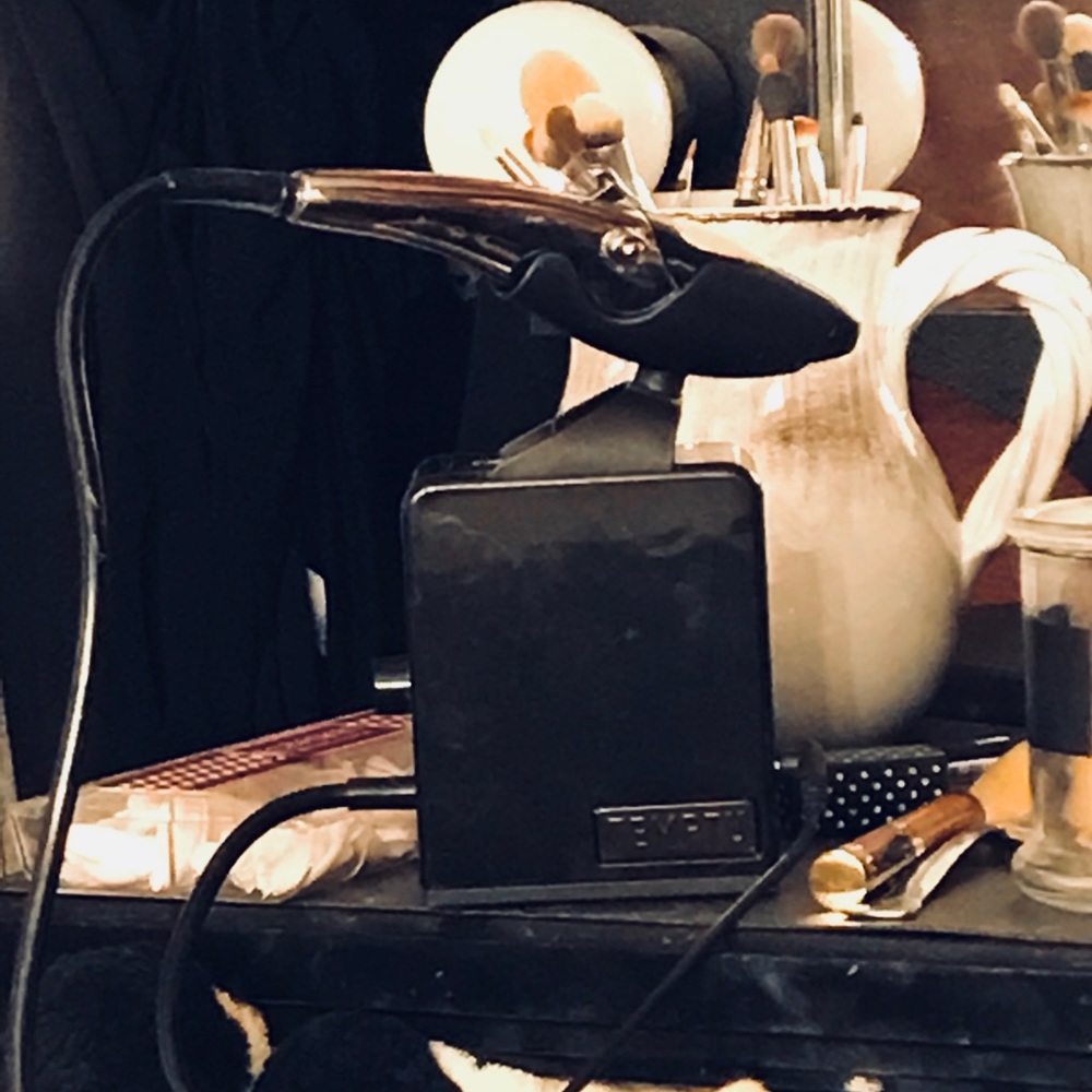 BRAND NEW!! Temptu airbrush system.